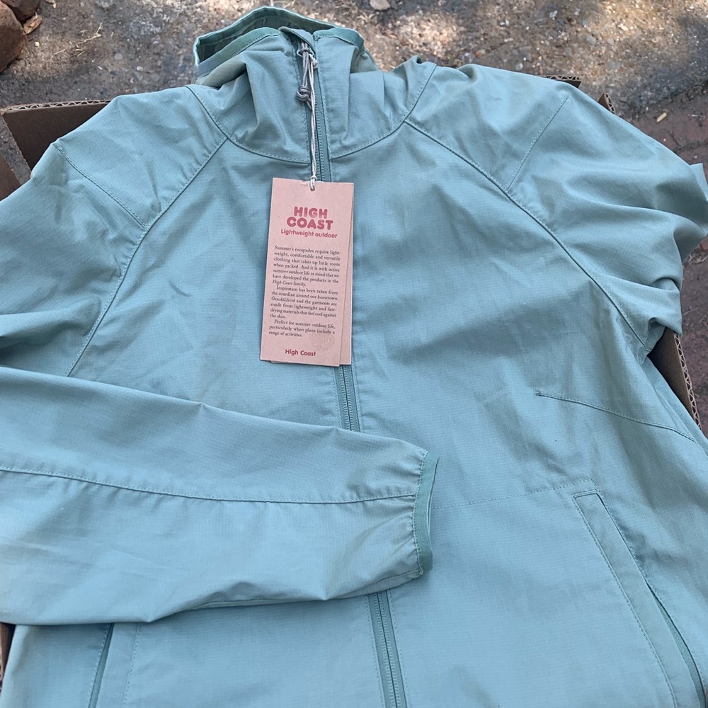 Fjallraven light weight jacket